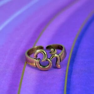 Aum Ring-Size 9-10