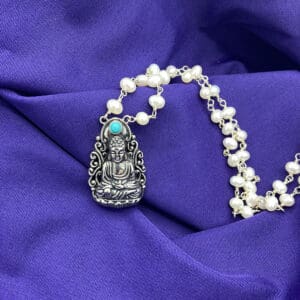 Buddha Pendant, with cultured Pearl Chain