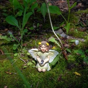 Kneeling Fairy Girl